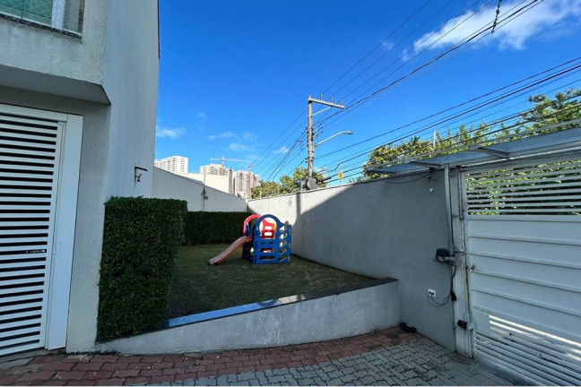 Imagem Casa com 2 Quartos à Venda, 100 m² em Vila Granada - São Paulo Imagem Casa com 2 Quartos à Venda, 100 m² em Vila Granada - São Paulo