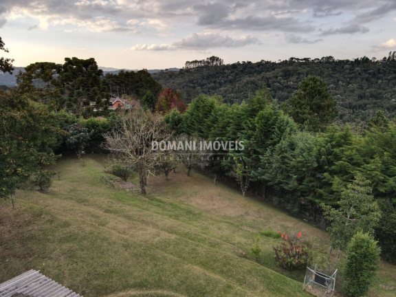 Imagem Terreno à Venda, 1.590 m² em Região Do Alto Do Capivari - Campos Do Jordão