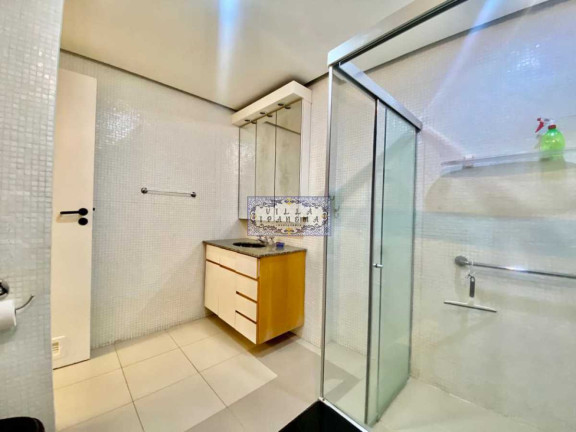 Imagem Apartamento com 2 Quartos à Venda, 91 m² em Copacabana - Rio De Janeiro Imagem Apartamento com 2 Quartos à Venda, 91 m² em Copacabana - Rio De Janeiro