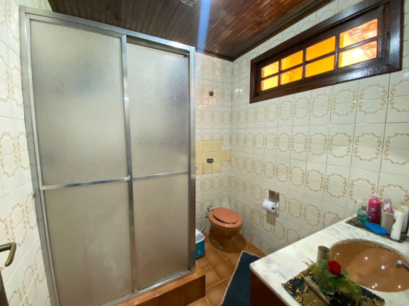 Imagem Casa com 2 Quartos à Venda, 134 m² em Albuquerque - Teresópolis Imagem Casa com 2 Quartos à Venda, 134 m² em Albuquerque - Teresópolis