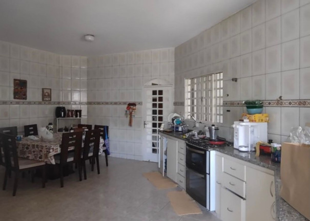 Imagem Casa com 5 Quartos à Venda, 1.400 m² em Setor Habitacional Arniqueira (águas Claras) - Brasília Imagem Casa com 5 Quartos à Venda, 1.400 m² em Setor Habitacional Arniqueira (águas Claras) - Brasília