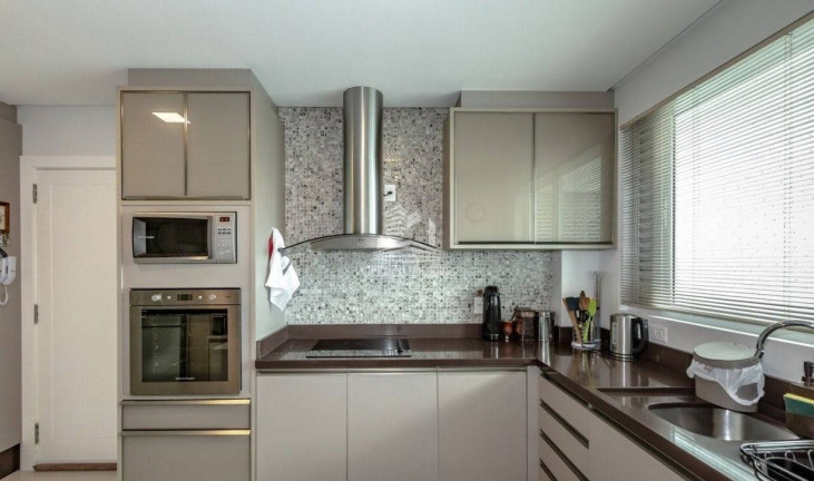 Imagem Apartamento com 4 Quartos à Venda, 180 m² em Centro - Balneário Camboriú