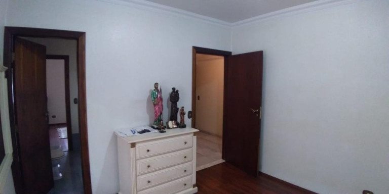 Imagem Sobrado com 3 Quartos à Venda, 327 m² em Parque Do Colégio - Suzano Imagem Sobrado com 3 Quartos à Venda, 327 m² em Parque Do Colégio - Suzano