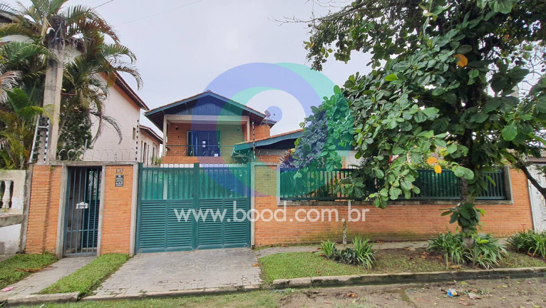 Sobrado com 4 Quartos à Venda, 235 m² em Jardim Virgínia - Guarujá
