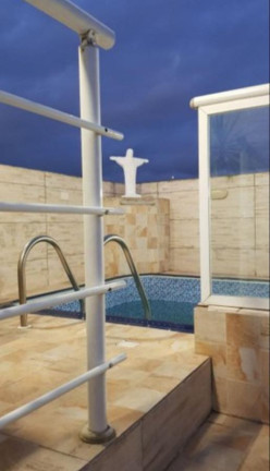 Casa com 4 Quartos à Venda, 150 m² em Mirim - Praia Grande