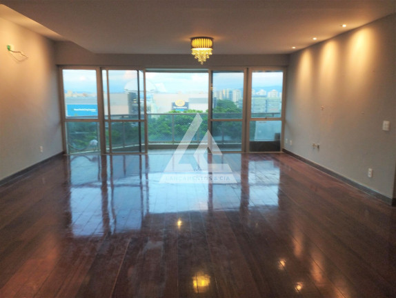 Imagem Apartamento com 4 Quartos à Venda, 205 m² em Barra Da Tijuca - Rio De Janeiro Imagem Apartamento com 4 Quartos à Venda, 205 m² em Barra Da Tijuca - Rio De Janeiro