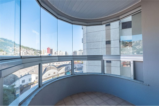 Imagem Imóvel com 2 Quartos à Venda,  em Centro - Florianópolis