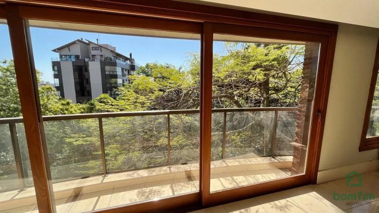Apartamento com 3 Quartos à Venda, 325 m² em Moinhos De Vento - Porto Alegre
