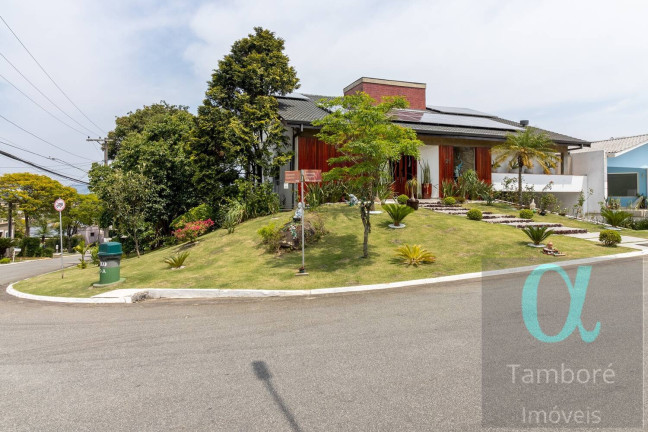 Imagem Casa com 5 Quartos à Venda, 600 m² em Alphaville - Santana De Parnaíba Imagem Casa com 5 Quartos à Venda, 600 m² em Alphaville - Santana De Parnaíba
