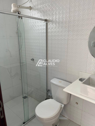 Imagem Casa com 3 Quartos à Venda, 130 m² em Feira De Santana