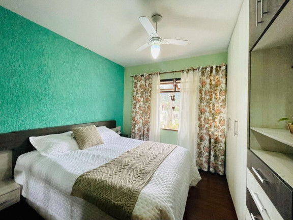 Imagem Casa com 5 Quartos à Venda, 240 m² em Itoupava Central - Blumenau