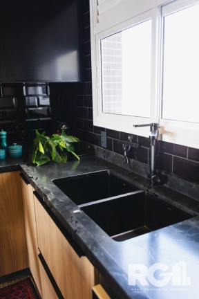 Imagem Apartamento com 2 Quartos à Venda, 102 m² em Jardim Do Salso - Porto Alegre Imagem Apartamento com 2 Quartos à Venda, 102 m² em Jardim Do Salso - Porto Alegre