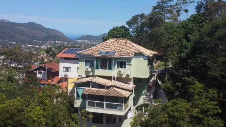 Imagem Casa com 6 Quartos à Venda,  em Itaipú - Niterói