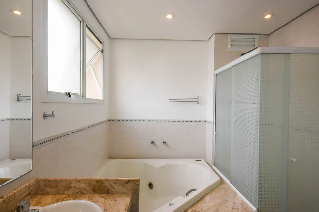 Imagem Imóvel com 3 Quartos à Venda, 193 m² em Vila Suzana - São Paulo Imagem Imóvel com 3 Quartos à Venda, 193 m² em Vila Suzana - São Paulo