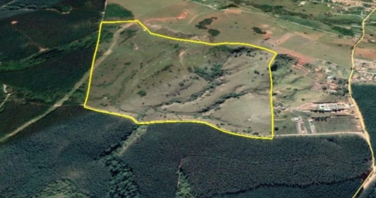 Imagem Chácara à Venda, 400.000 m² em Barreiro - Taubaté Imagem Chácara à Venda, 400.000 m² em Barreiro - Taubaté