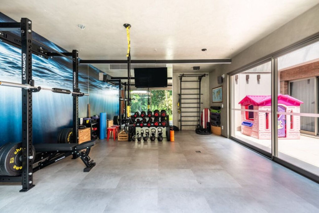Imagem Casa com 3 Quartos à Venda, 628 m² em Alto De Pinheiros - São Paulo Imagem Casa com 3 Quartos à Venda, 628 m² em Alto De Pinheiros - São Paulo