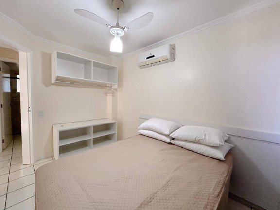 Imagem Apartamento com 3 Quartos para Temporada,  em Mariscal - Bombinhas