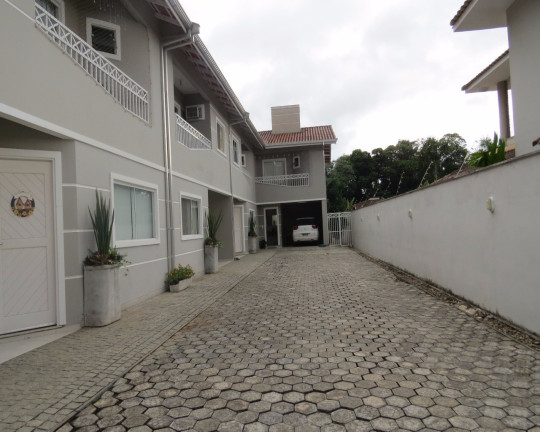 Imagem Imóvel com 3 Quartos à Venda, 123 m² em Costa E Silva - Joinville