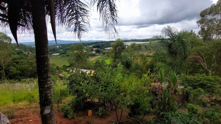 Imagem Casa com 1 Quarto à Venda, 1.306 m² em Maracanã - Atibaia
