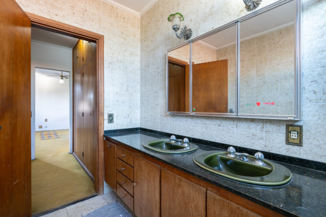 Imagem Casa com 4 Quartos à Venda, 375 m² em Vila Tramontano - São Paulo Imagem Casa com 4 Quartos à Venda, 375 m² em Vila Tramontano - São Paulo