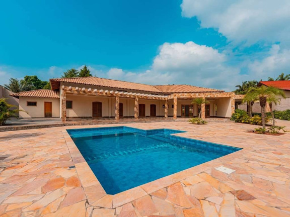 Casa de Condomínio com 4 Quartos à Venda,  em Jardim Passargada I - Cotia