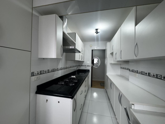 Imagem Apartamento com 3 Quartos à Venda, 110 m² em Alto Da Rua Xv - Curitiba