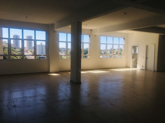 Imagem Sala Comercial à Venda, 377 m² em Panazzolo - Caxias Do Sul Imagem Sala Comercial à Venda, 377 m² em Panazzolo - Caxias Do Sul