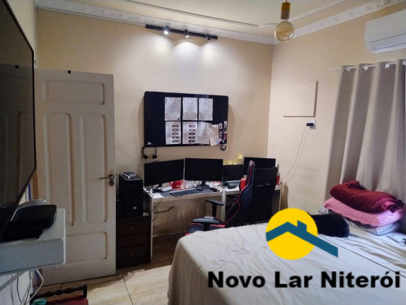 Imagem Casa com 3 Quartos à Venda, 180 m² em Santa Rosa - Niterói Imagem Casa com 3 Quartos à Venda, 180 m² em Santa Rosa - Niterói