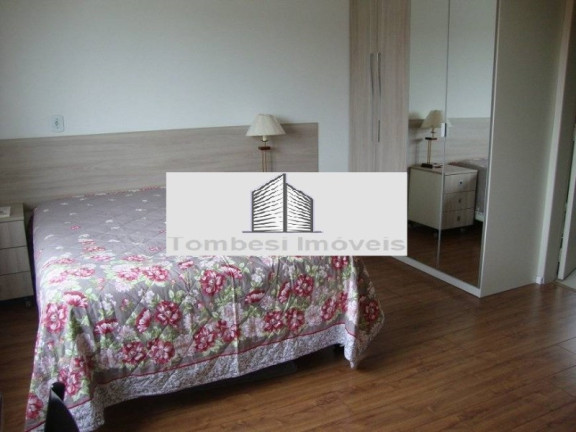 Imagem Casa com 3 Quartos à Venda, 292 m² em Jardim Sabará - Porto Alegre Imagem Casa com 3 Quartos à Venda, 292 m² em Jardim Sabará - Porto Alegre