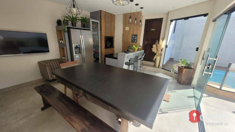 Imagem Casa com 4 Quartos à Venda, 245 m² em Escola Agrícola - Blumenau Imagem Casa com 4 Quartos à Venda, 245 m² em Escola Agrícola - Blumenau