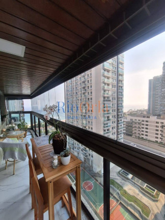 Imagem Apartamento com 4 Quartos à Venda, 145 m² em Barra Da Tijuca - Rio De Janeiro