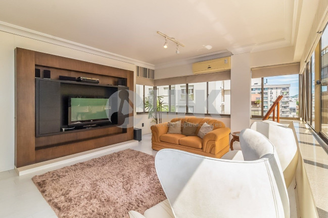 Apartamento com 3 Quartos à Venda, 101 m² em Bela Vista - Porto Alegre