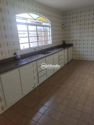 Imagem Casa com 3 Quartos à Venda, 300 m² em Vila Mota - Bragança Paulista Imagem Casa com 3 Quartos à Venda, 300 m² em Vila Mota - Bragança Paulista
