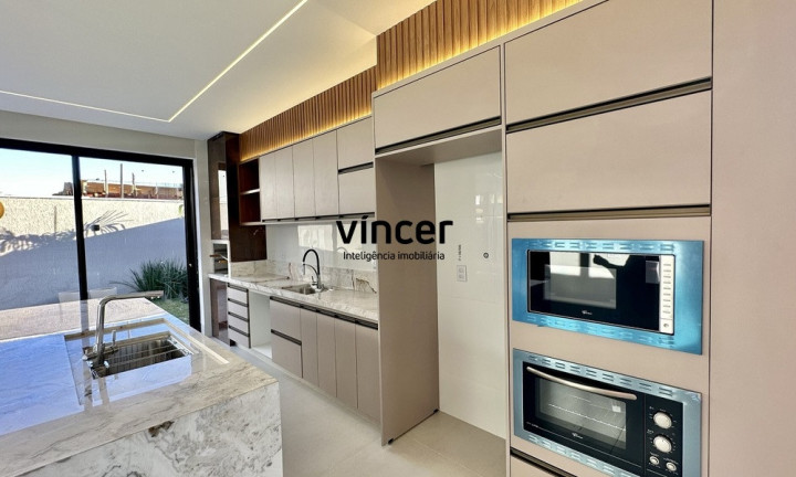 Imagem Casa com 4 Quartos à Venda, 239 m² em Jardins Bolonha - Senador Canedo