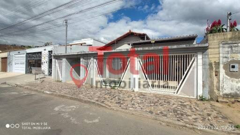 Imagem Casa com 3 Quartos à Venda, 200 m² em Giovanini - Coronel Fabriciano