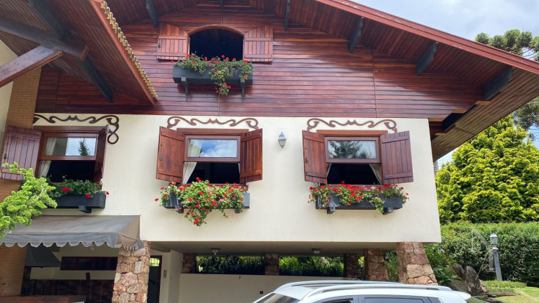Imagem Casa com 3 Quartos à Venda, 185 m² em Bela Vista - Campos Do Jordão Imagem Casa com 3 Quartos à Venda, 185 m² em Bela Vista - Campos Do Jordão