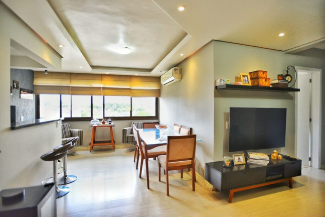 Imagem Apartamento com 3 Quartos à Venda, 88 m² em Vila Ipiranga - Porto Alegre