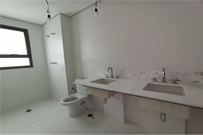 Imagem Apartamento com 3 Quartos à Venda, 154 m² em Vila Nova Conceição - São Paulo