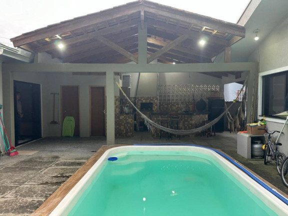 Imagem Casa com 5 Quartos à Venda, 160 m² em Pinheiros - Balneário Barra Do Sul