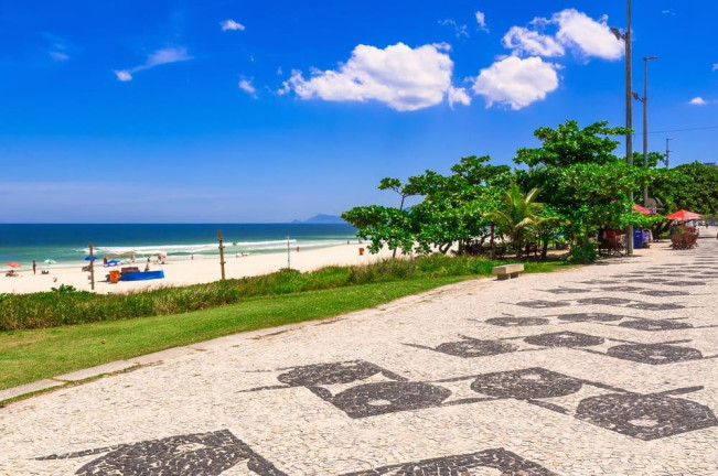 Imagem Casa com 4 Quartos à Venda, 400 m² em Barra Da Tijuca - Rio De Janeiro