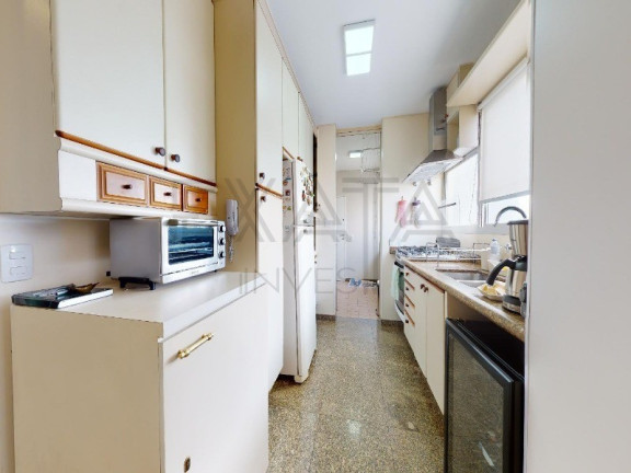 Imagem Imóvel com 4 Quartos à Venda, 198 m² em Vila Suzana - São Paulo Imagem Imóvel com 4 Quartos à Venda, 198 m² em Vila Suzana - São Paulo