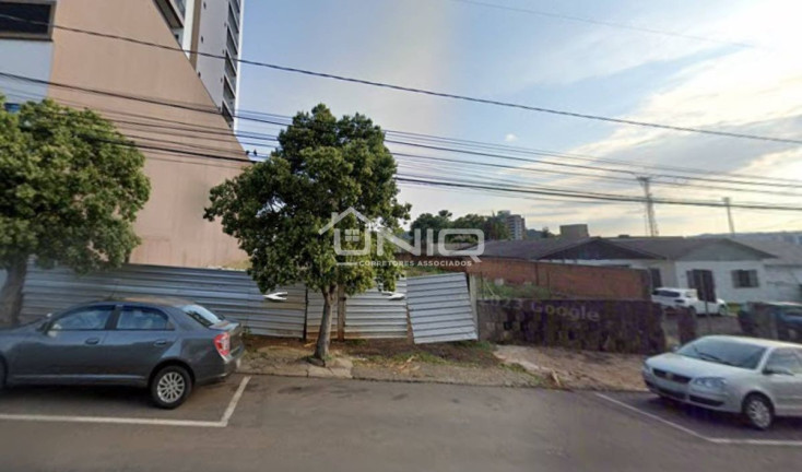 Terreno à Venda,  em Centro - Francisco Beltrão