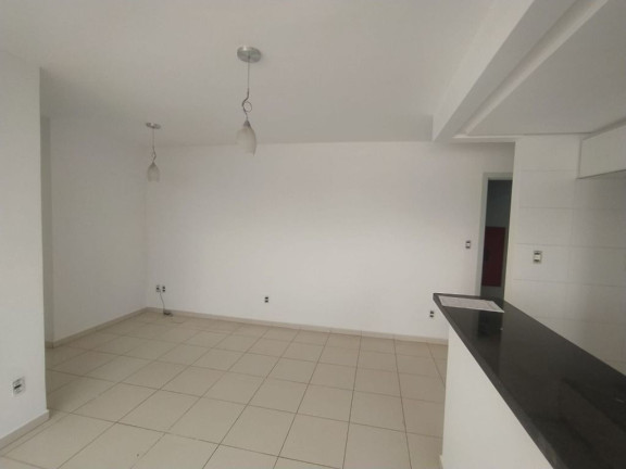 Imagem Apartamento com 3 Quartos à Venda, 74 m² em Vila Rosa - Goiânia