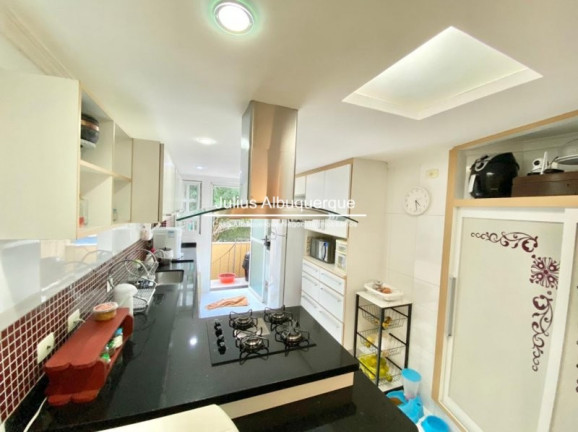 Imagem Casa de Condomínio com 3 Quartos à Venda, 467 m² em Granja Viana - Granja Viana