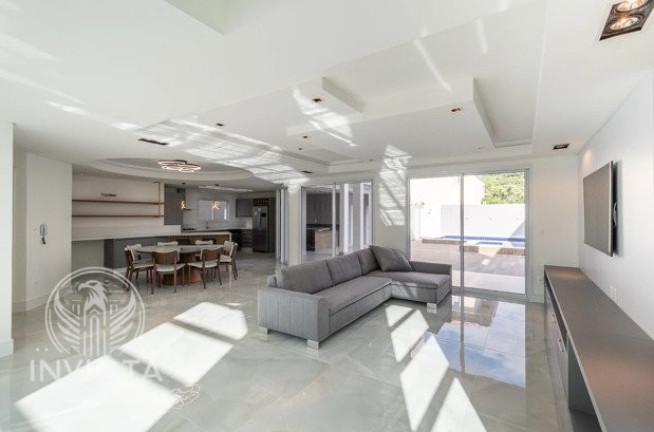 Casa de Condomínio com 5 Quartos à Venda, 400 m² em Ariribá - Balneário Camboriú