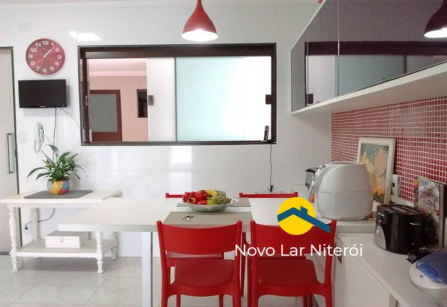 Imagem Casa com 4 Quartos à Venda, 330 m² em Camboinhas - Niterói Imagem Casa com 4 Quartos à Venda, 330 m² em Camboinhas - Niterói