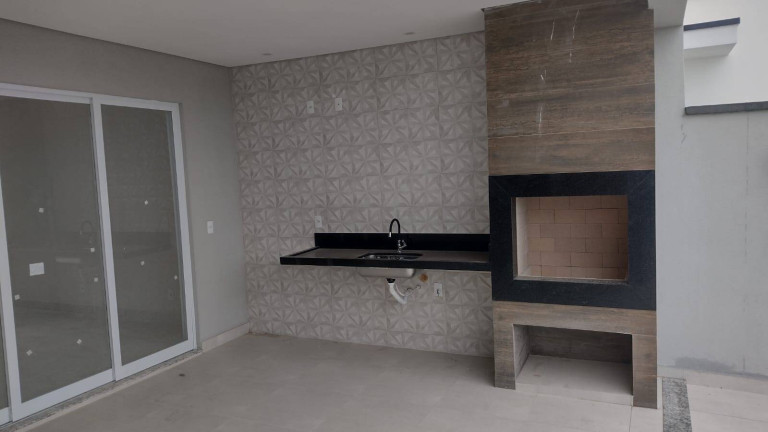Imagem Imóvel com 3 Quartos à Venda, 2.500.000 m² em São Paulo - Itupeva