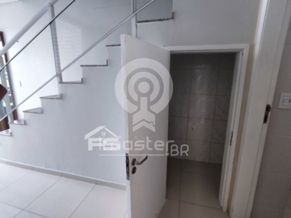 Imagem Casa com 3 Quartos à Venda, 90 m² em Lagoa Redonda - Fortaleza
