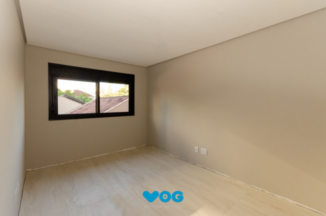 Imagem Imóvel com 3 Quartos à Venda, 130 m² em Petrópolis - Porto Alegre Imagem Imóvel com 3 Quartos à Venda, 130 m² em Petrópolis - Porto Alegre