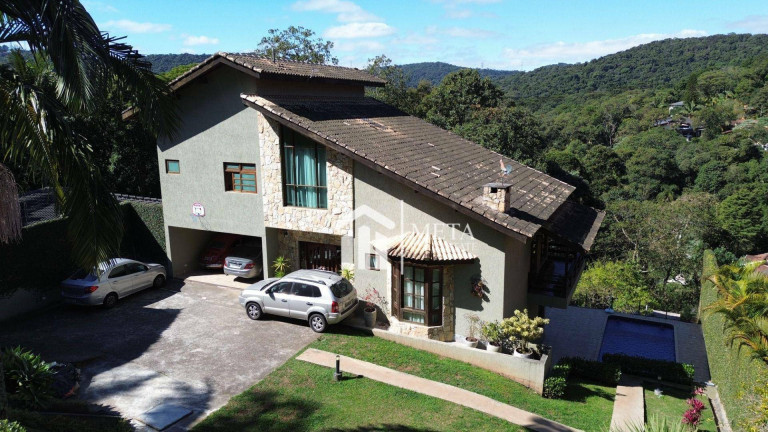 Imagem Imóvel com 3 Quartos à Venda, 690 m² em Alpes Da Cantareira - Mairiporã Imagem Imóvel com 3 Quartos à Venda, 690 m² em Alpes Da Cantareira - Mairiporã